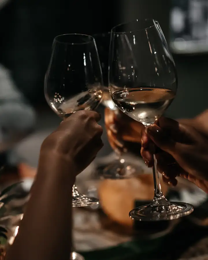 High-wine arrangement